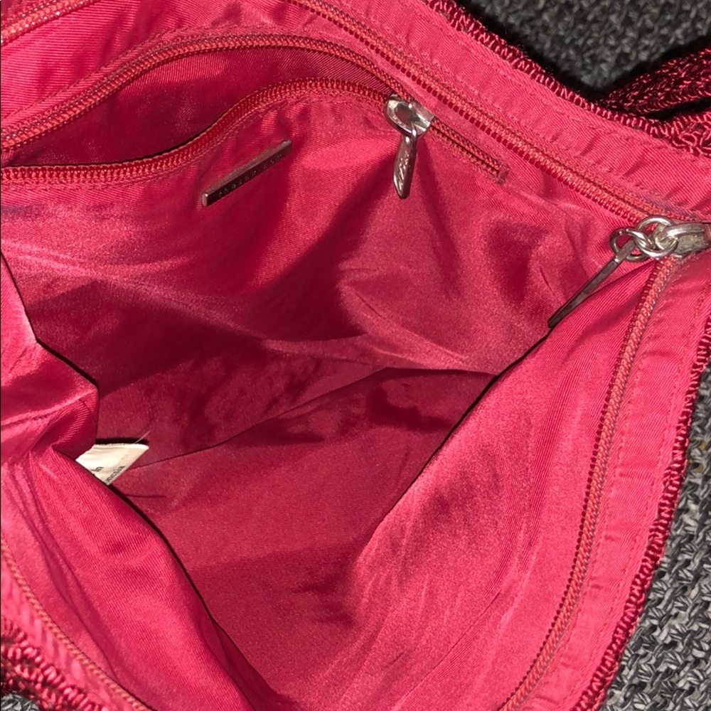 NWOT The Sak Knit Purse, Red. - Picture 3 of 3